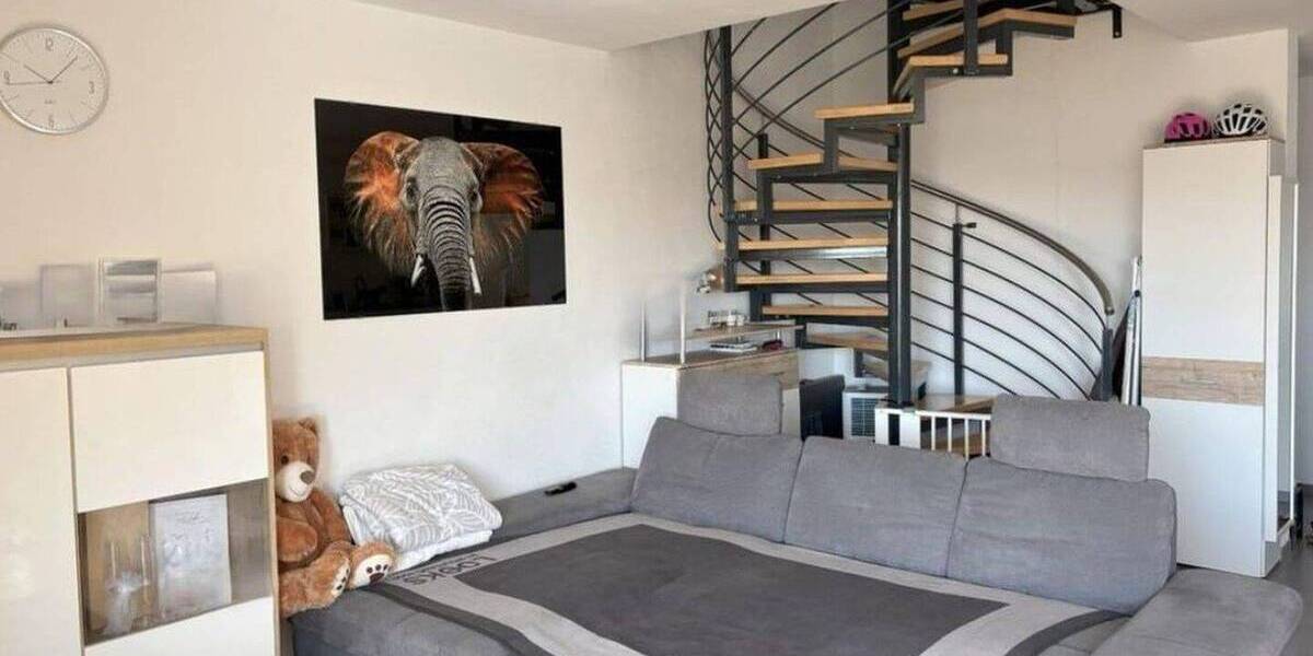 Etagenwohnung Sennfeld Rempertshag - 4 Zimmer, 103 m&sup2;, 1.220&euro; | Angebot:25724195