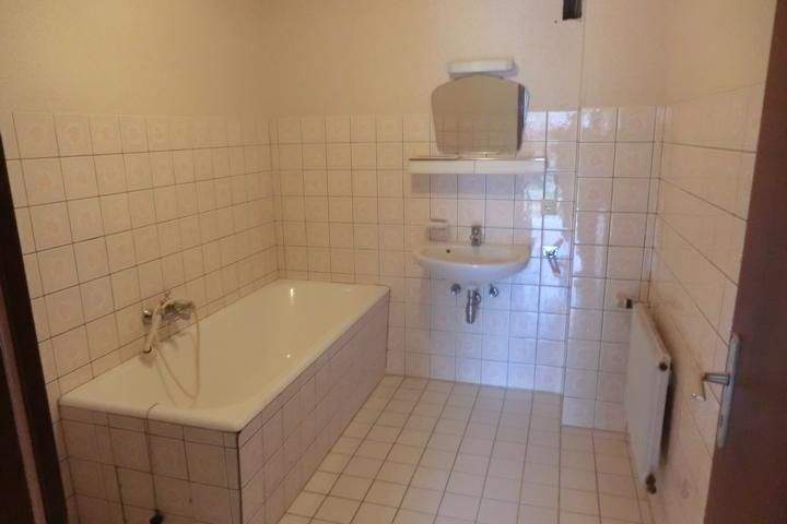 Einfamilienhaus Stadtlauringen - 5 Zimmer, 155 m&sup2;, 325.000&euro; | Angebot:25747530