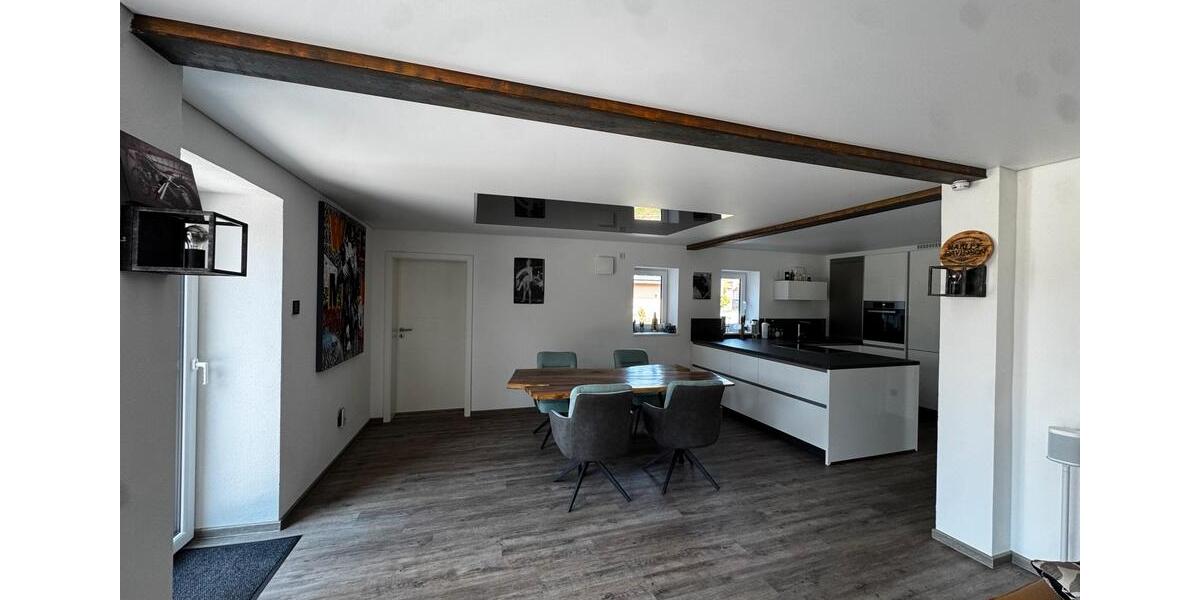 Einfamilienhaus Sulzfeld - 499.000&euro; | Angebot:25452857