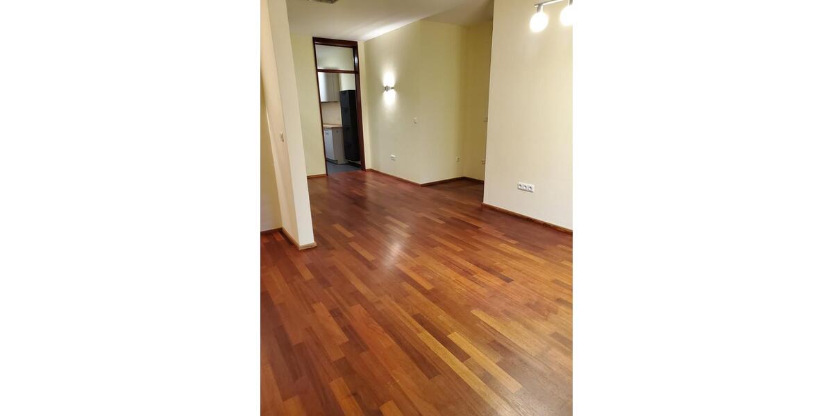 Etagenwohnung Schweinfurt Haardt - 3 Zimmer, 850&euro; | Angebot:21608866