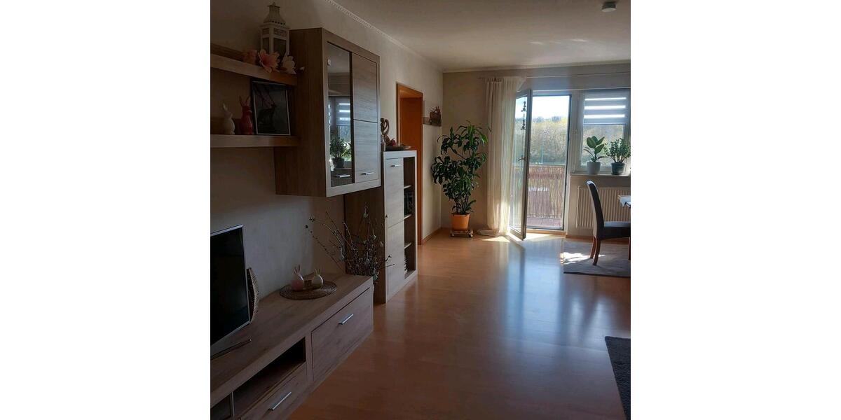 Etagenwohnung Arnstein - 3 Zimmer, 85 m&sup2;, 710&euro; | Angebot:26047313