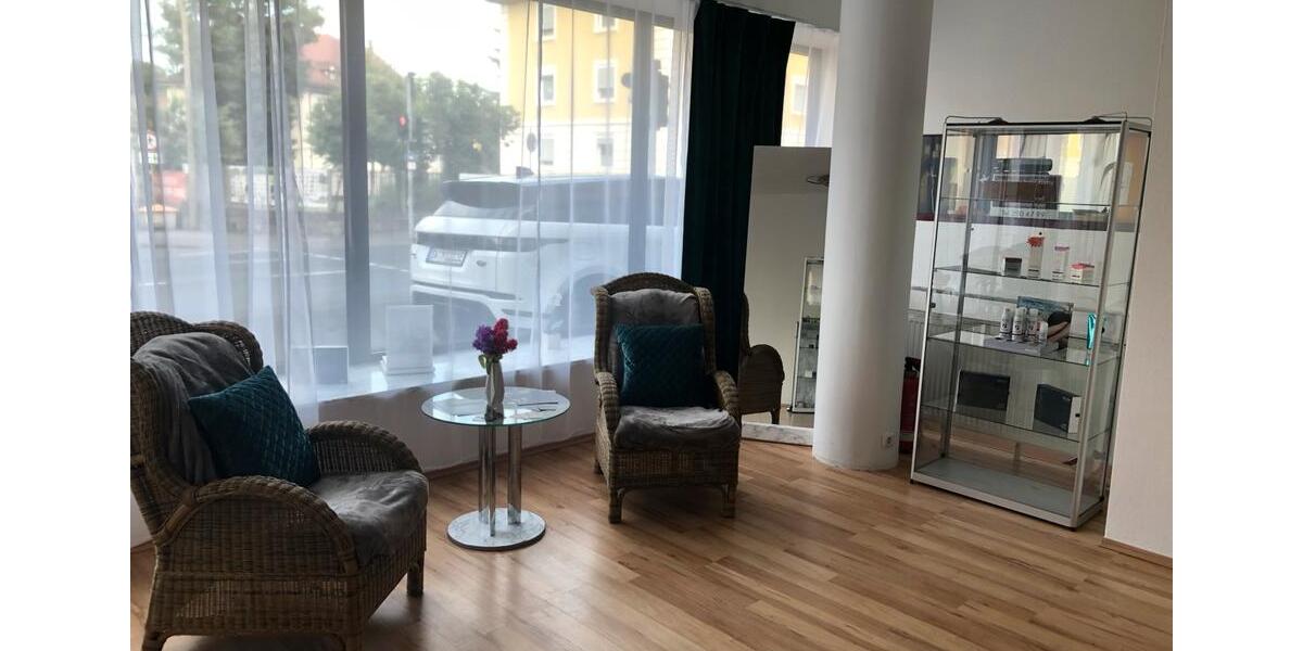 Gewerbeobjekt Schweinfurt Haardt - 300&euro; | Angebot:24725615