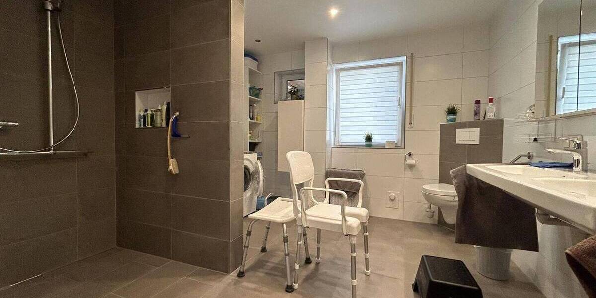 Einfamilienhaus Aidhausen Nassach - 1 Zimmer, 370 m&sup2;, 399.000&euro; | Angebot:25682634