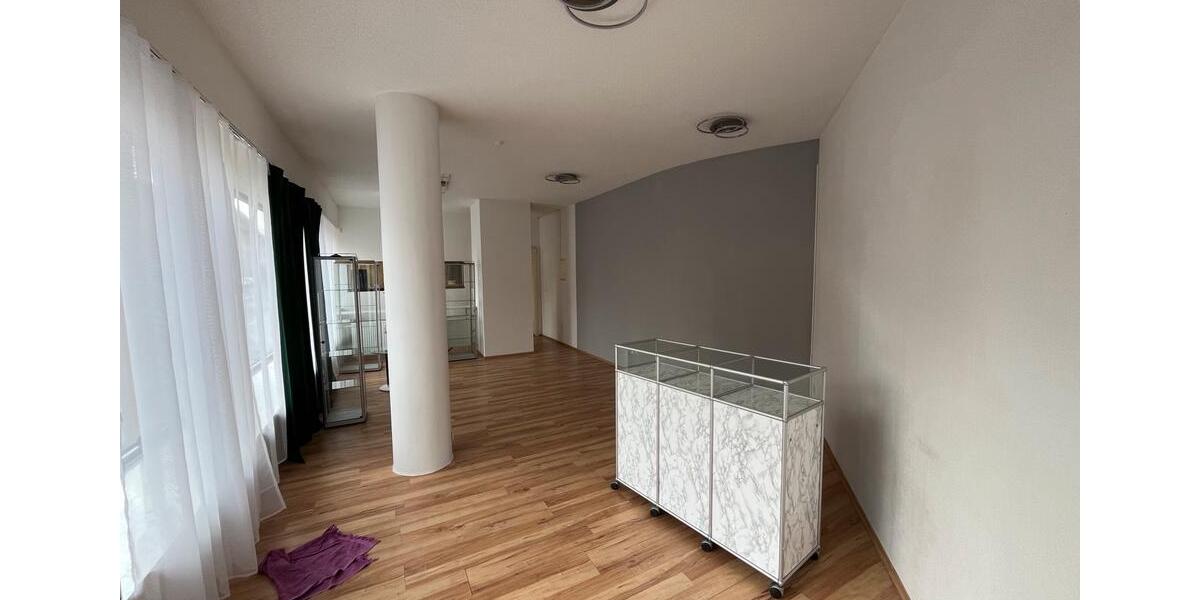 Gewerbeobjekt Schweinfurt Haardt - 300&euro; | Angebot:24725615