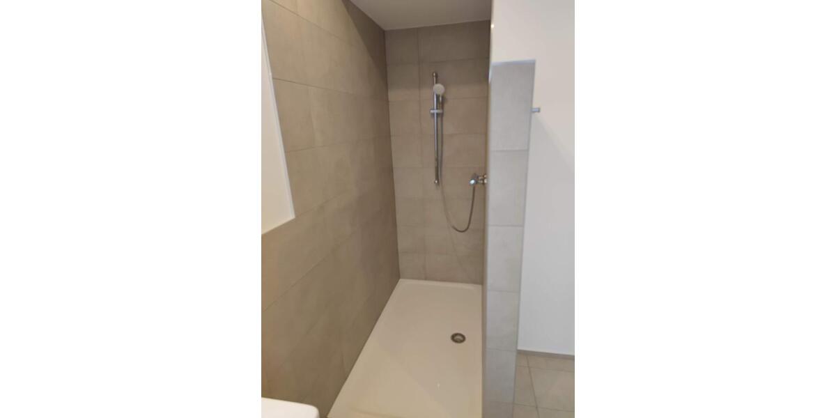 Dachgeschoßwohnung Schweinfurt Haardt - 3 Zimmer, 80 m&sup2;, 1.150&euro; | Angebot:25292318