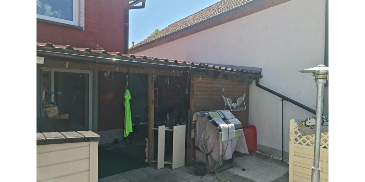 Einfamilienhaus Rauhenebrach - 8 Zimmer, 250 m&sup2;, 220.000&euro; | Angebot:27083530