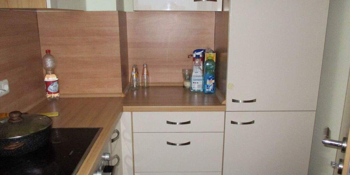 Etagenwohnung Schweinfurt Bergl - 3 Zimmer, 81 m&sup2;, 165.000&euro; | Angebot:25667719