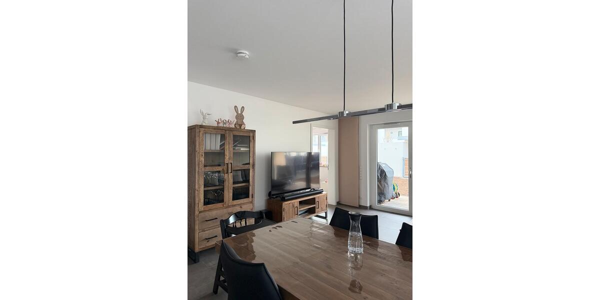 Erdgeschoßwohnung Grafenrheinfeld - 3 Zimmer, 90 m&sup2;, 549.000&euro; | Angebot:26038378