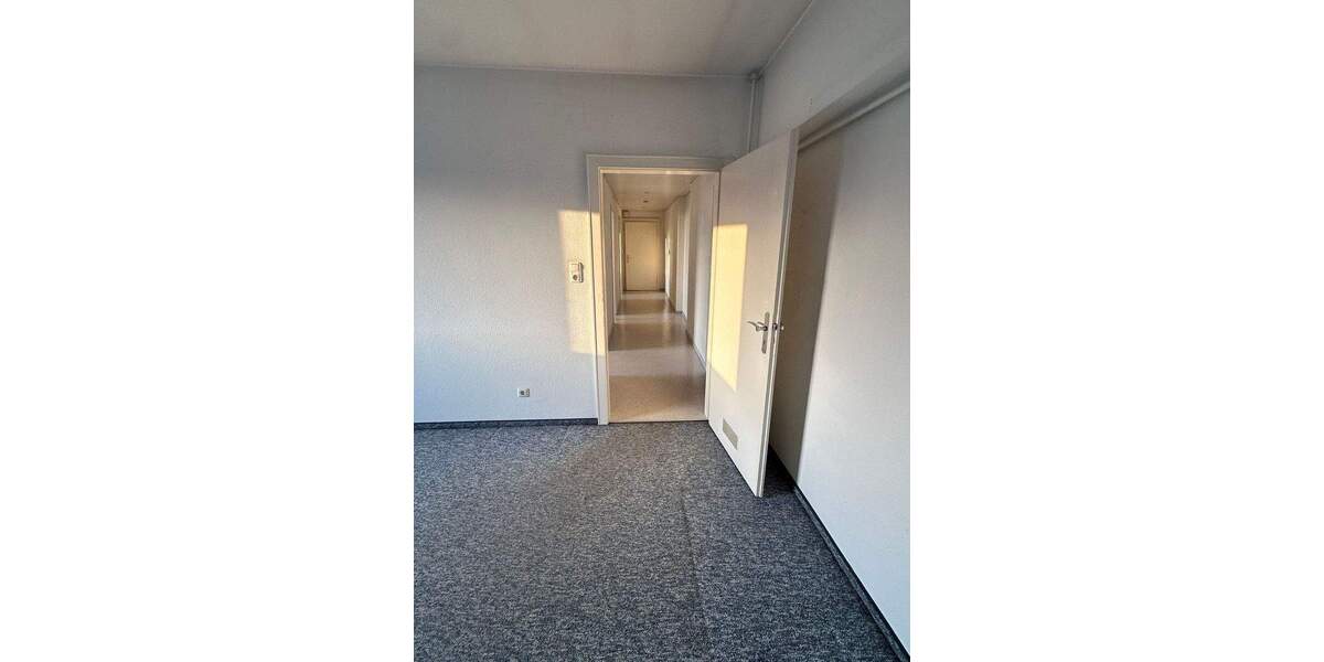 Etagenwohnung Schweinfurt Innenstadt - 3 Zimmer, 75 m&sup2;, 145.000&euro; | Angebot:25670333