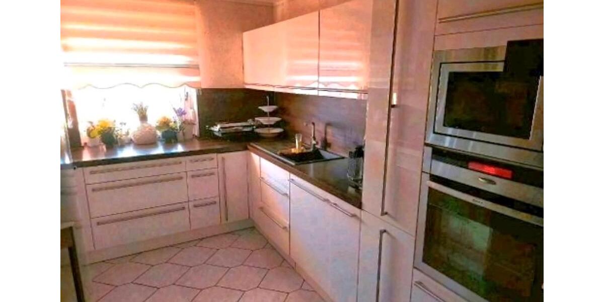 Etagenwohnung Schweinfurt Bellevue - 3 Zimmer, 97 m&sup2;, 265.000&euro; | Angebot:15198261