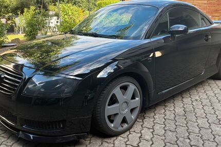 Audi TT 173.200 km 5.555 &euro; Oberwerrn 97464