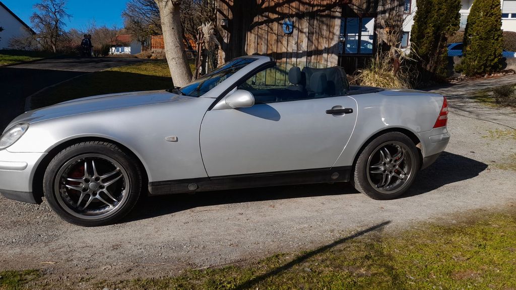 Mercedes-Benz SLK 200 196.700 km 3.980 &euro; Arnstein-Heugrumbach 97450