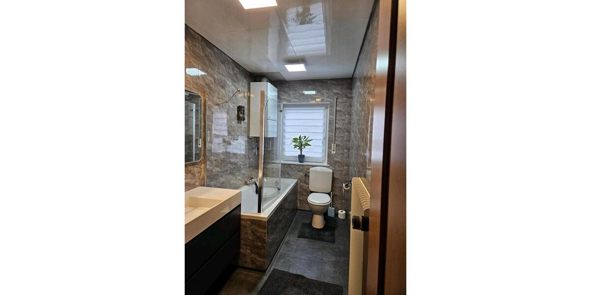 Reihenhaus Hofheim in Unterfranken - 5 Zimmer, 183 m&sup2;, 245.000&euro; | Angebot:25161833