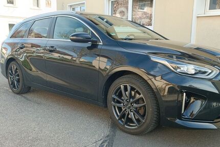 Kia ceed Sportswagon 113.000 km 16.900 &euro; Niederwerrn 97464