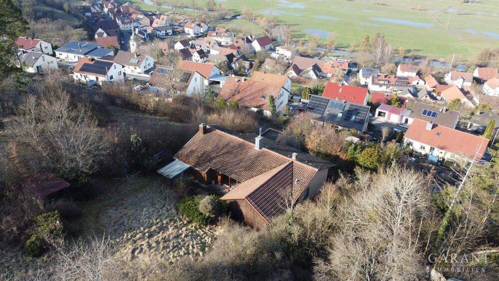 Einfamilienhaus Hammelburg Pfaffenhausen - 4 Zimmer, 165 m&sup2;, 250.000&euro; | Angebot:25835324