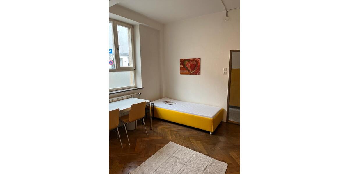 Etagenwohnung Schweinfurt Gartenstadt - 2 Zimmer, 30 m&sup2;, 350&euro; | Angebot:25968164