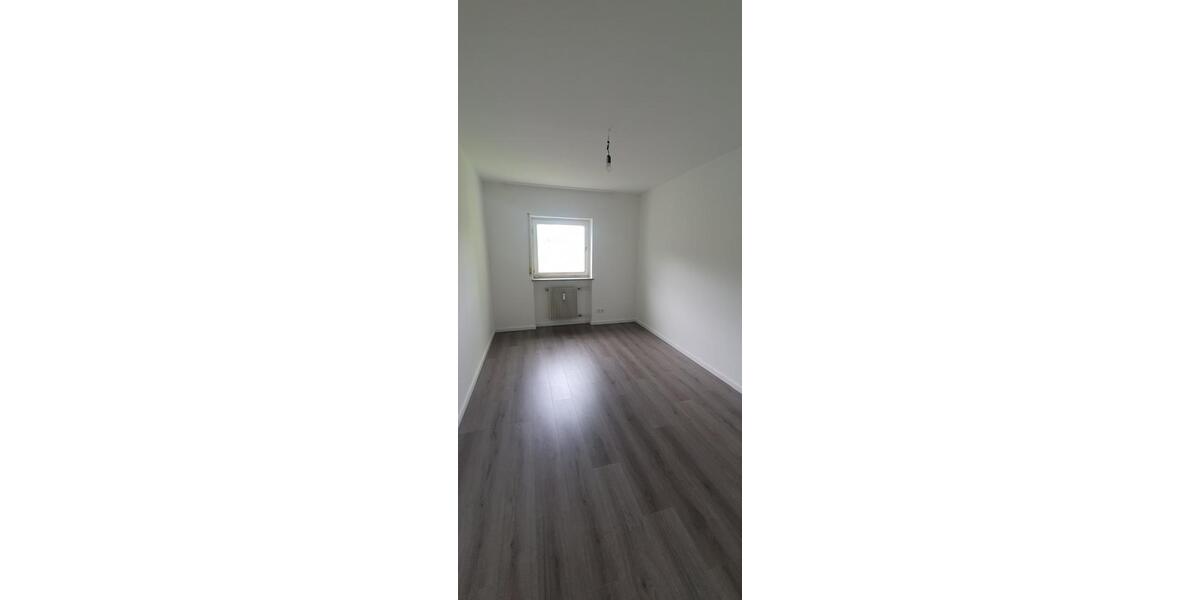 Etagenwohnung Schweinfurt Gartenstadt - 3.5 Zimmer, 91 m&sup2;, 460&euro; | Angebot:24631320