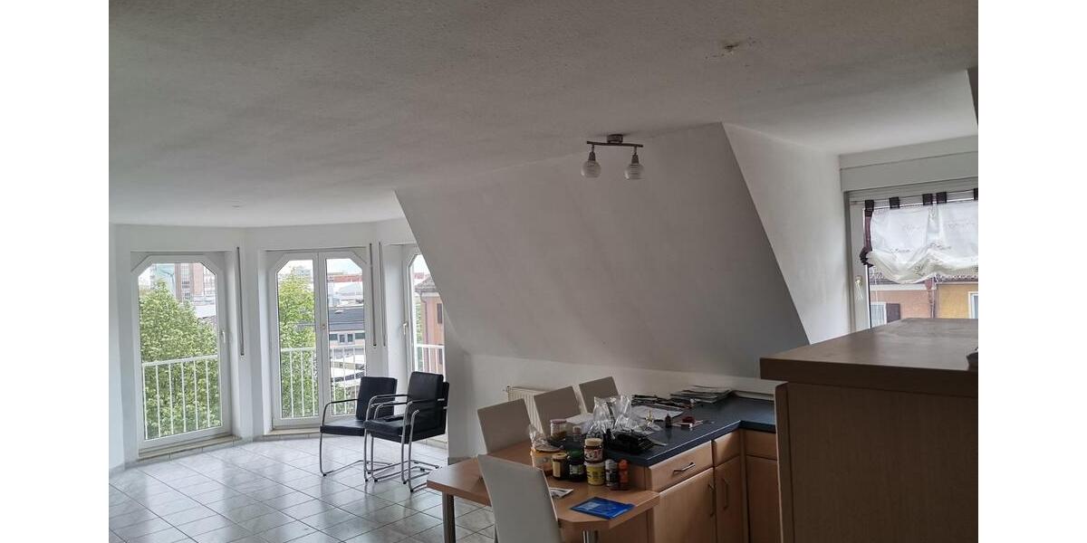 Dachgeschoßwohnung Schweinfurt Gartenstadt - 2 Zimmer, 47 m&sup2;, 725&euro; | Angebot:25283563