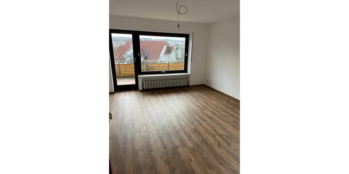 Etagenwohnung Bad Kissingen - 4 Zimmer, 115 m&sup2;, 1.200&euro; | Angebot:25637742