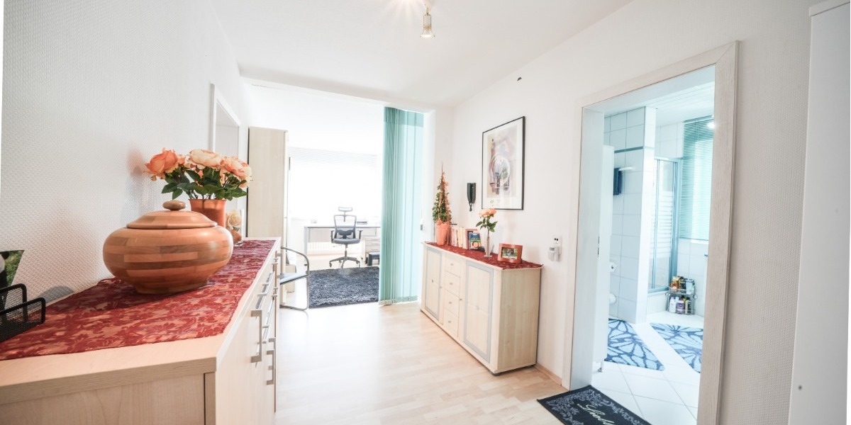 Sehr gepflegtes, freistehendes Mehrfamilien- Generationenhaus, zur Eigennutzung und Kapitalanlage - Mehrfamilienhaus, Wohnhaus Poppenhausen | Angebot:25374817