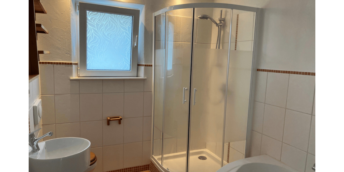 Etagenwohnung Haßfurt - 3 Zimmer, 64 m&sup2;, 660&euro; | Angebot:26879106