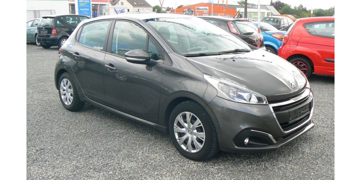 Peugeot 208 82.000 km 5.980 &euro; Schweinfurt 97424