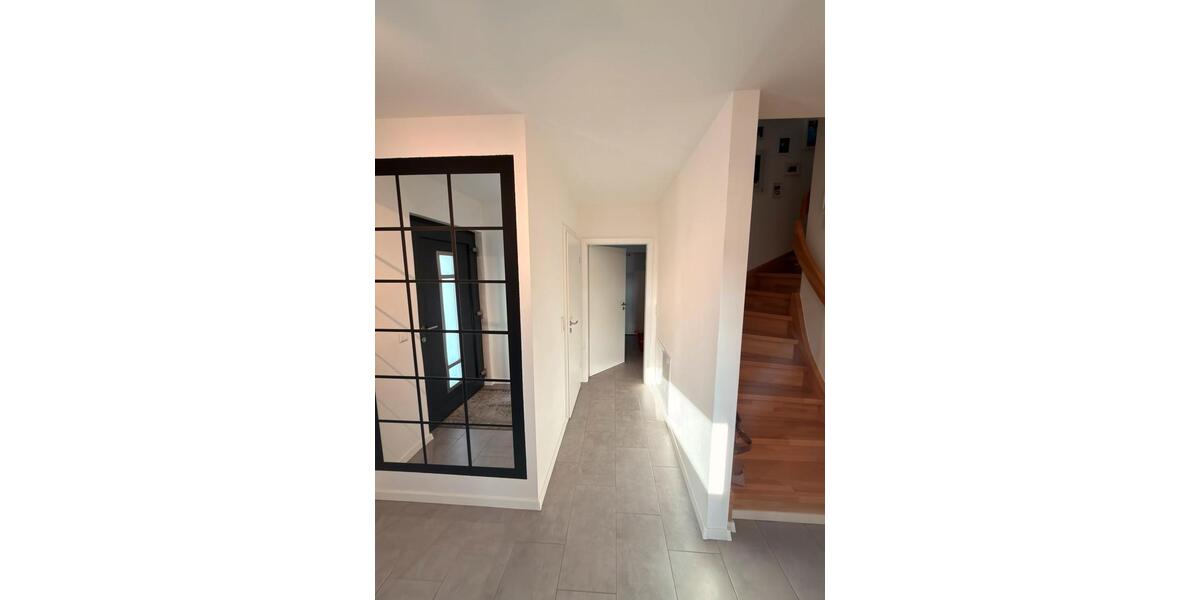 Einfamilienhaus Dettelbach - 5 Zimmer, 140 m&sup2;, 680.000&euro; | Angebot:26047113