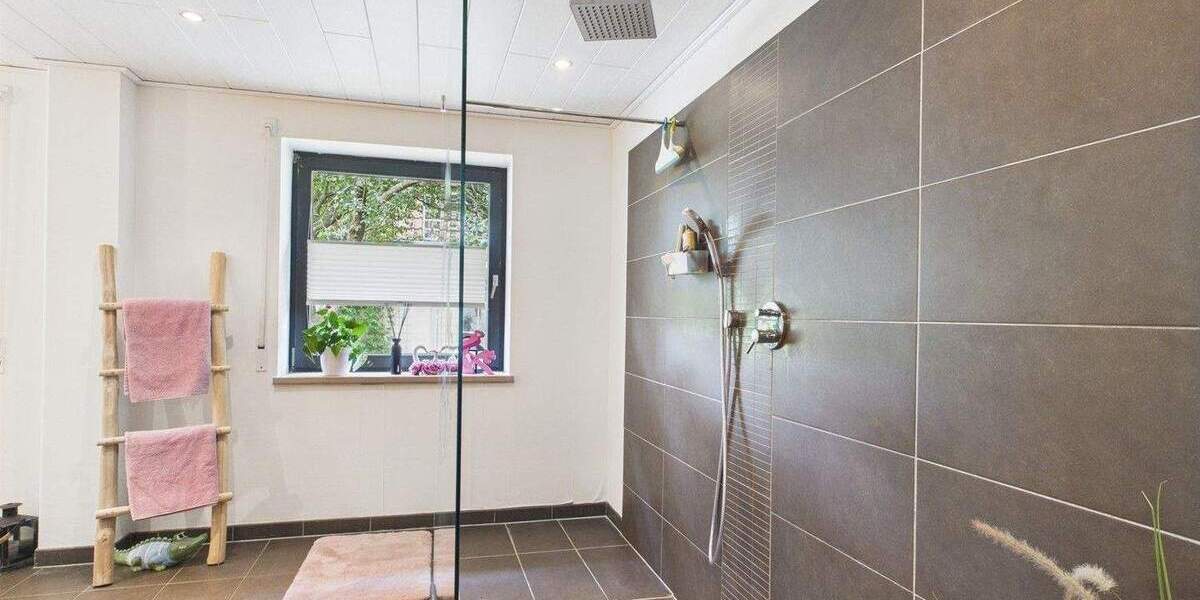 Mehrfamilienhaus, Wohnhaus Stadtlauringen / Ballingshausen Ballingshausen - 1 Zimmer, 370 m&sup2;, 580.000&euro; | Angebot:25665658