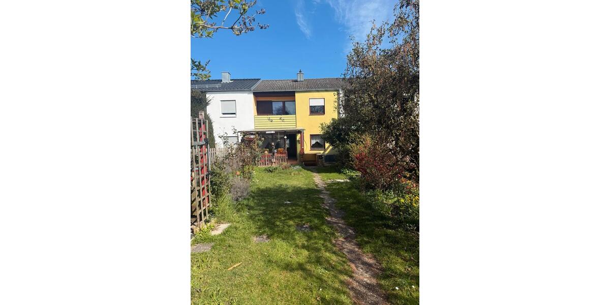 Reihenhaus Geldersheim - 4 Zimmer, 93 m&sup2;, 285.000&euro; | Angebot:26110818