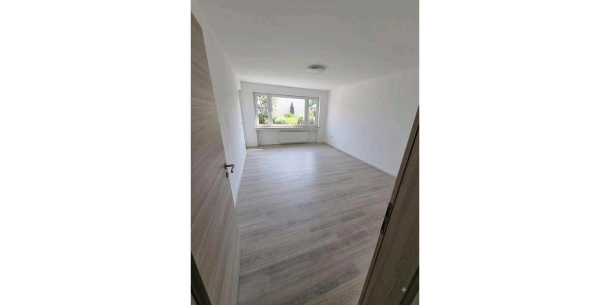 Erdgeschoßwohnung Schweinfurt Bellevue - 4 Zimmer, 84 m&sup2;, 240.000&euro; | Angebot:27288540
