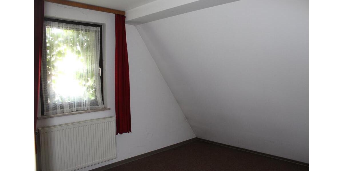 Einfamilienhaus Oerlenbach - 7.5 Zimmer, 165 m&sup2;, 269.000&euro; | Angebot:26837887