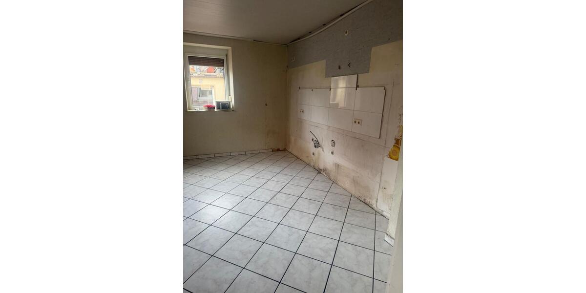 Einfamilienhaus Schweinfurt Haardt - 6 Zimmer, 180 m&sup2;, 188.000&euro; | Angebot:26184228