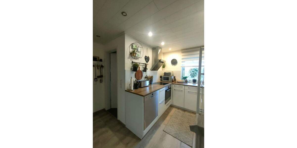 Mehrfamilienhaus, Wohnhaus Niederwerrn - 9 Zimmer, 240 m&sup2;, 430.000&euro; | Angebot:25909016