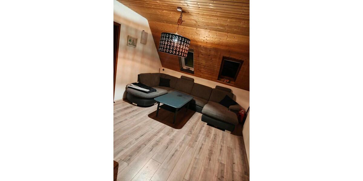 Mehrfamilienhaus, Wohnhaus Bundorf - 9 Zimmer, 250 m&sup2;, 250.000&euro; | Angebot:25891847