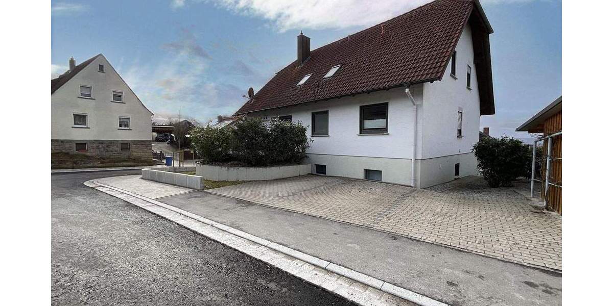 Mehrfamilienhaus, Wohnhaus Fuchsstadt - 8 Zimmer, 255 m&sup2;, 498.000&euro; | Angebot:25797456