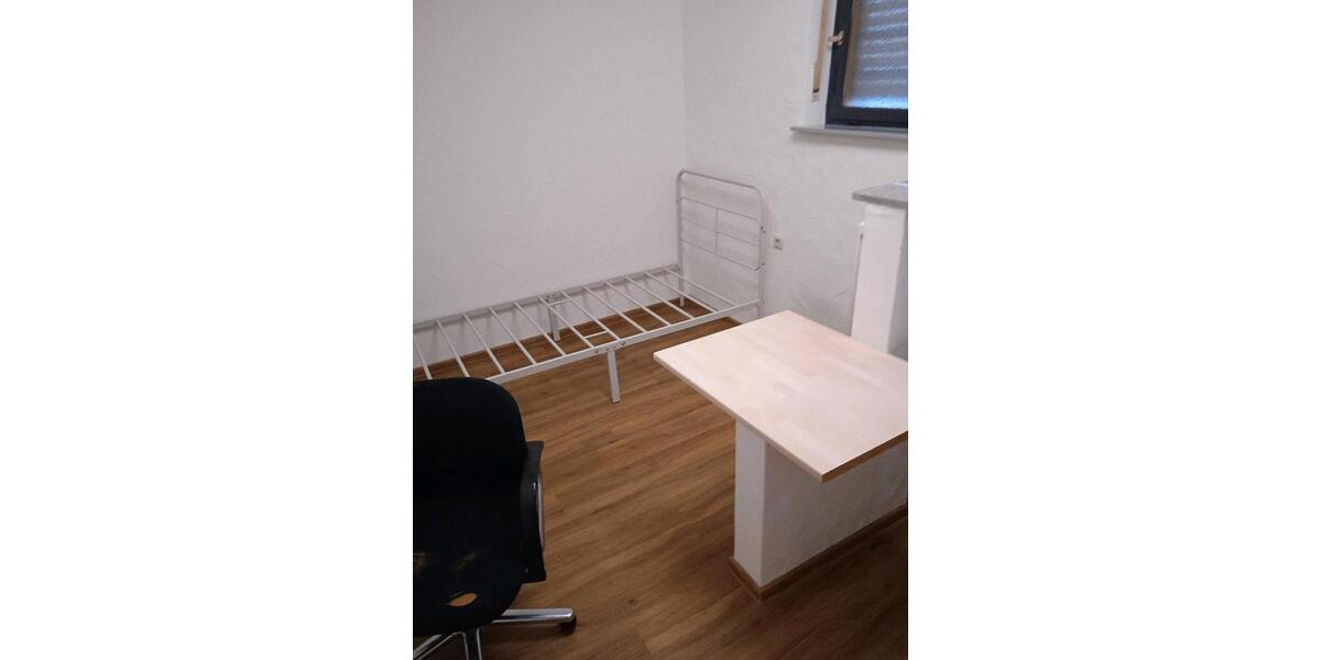 Erdgeschoßwohnung Röthlein - 1 Zimmer, 20 m&sup2;, 450&euro; | Angebot:25339745