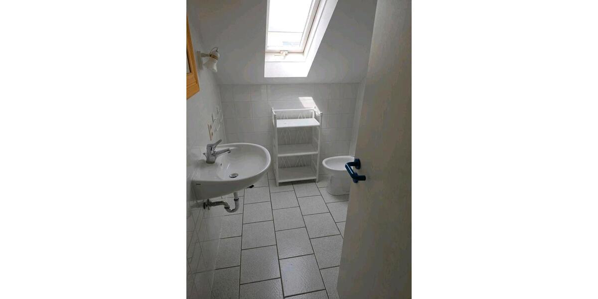 Reihenhaus Hohenroth - 9 Zimmer, 181 m&sup2;, 325.000&euro; | Angebot:26780713