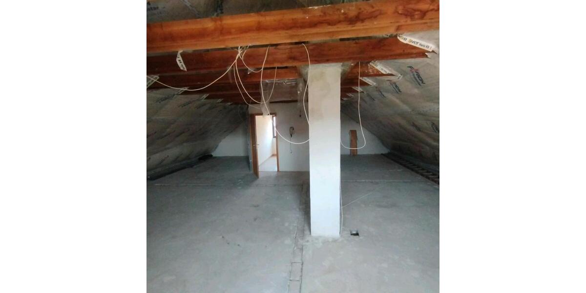 Einfamilienhaus Haßfurt - 5 Zimmer, 136 m&sup2;, 410.000&euro; | Angebot:24511352