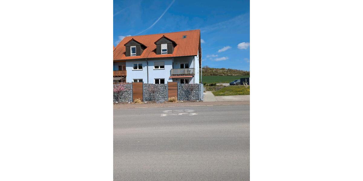 Dachgeschoßwohnung Stadtlauringen - 4 Zimmer, 86 m&sup2;, 199.000&euro; | Angebot:26163919