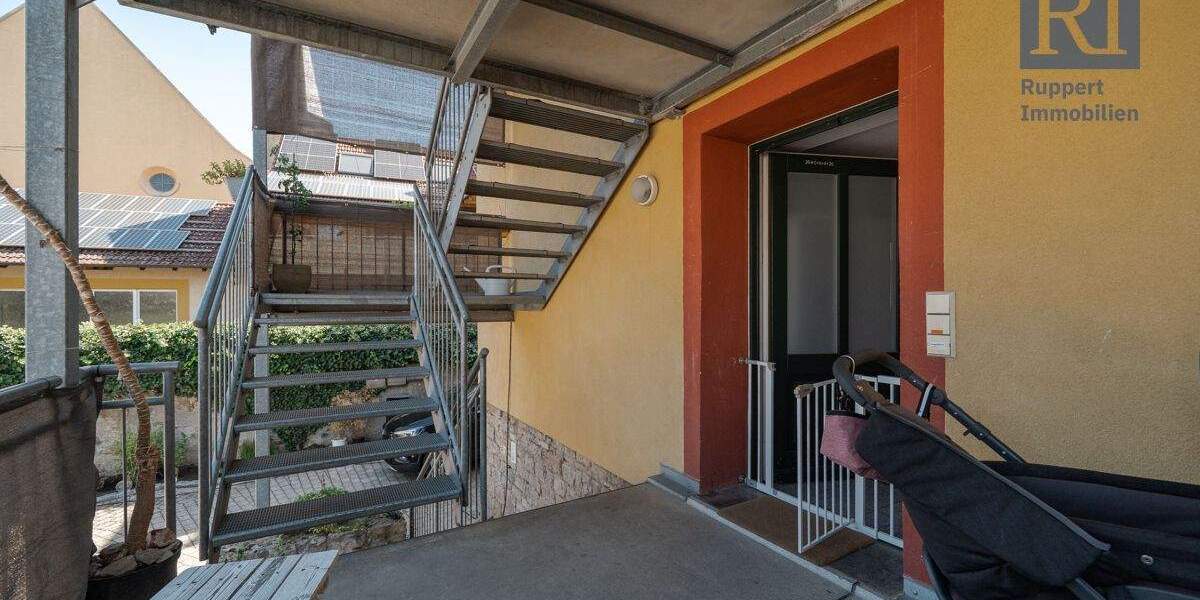 Etagenwohnung Oberpleichfeld - 4 Zimmer, 99 m&sup2;, 242.000&euro; | Angebot:25666651