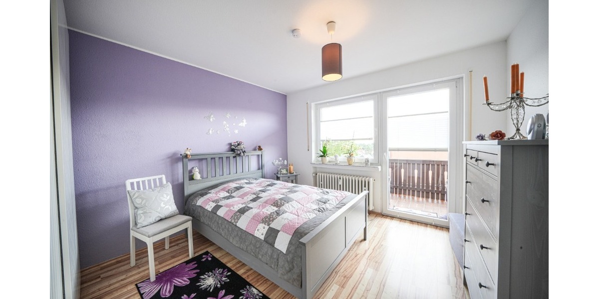 Sehr gepflegtes, freistehendes Mehrfamilien- Generationenhaus, zur Eigennutzung und Kapitalanlage - Mehrfamilienhaus, Wohnhaus Poppenhausen | Angebot:25374817