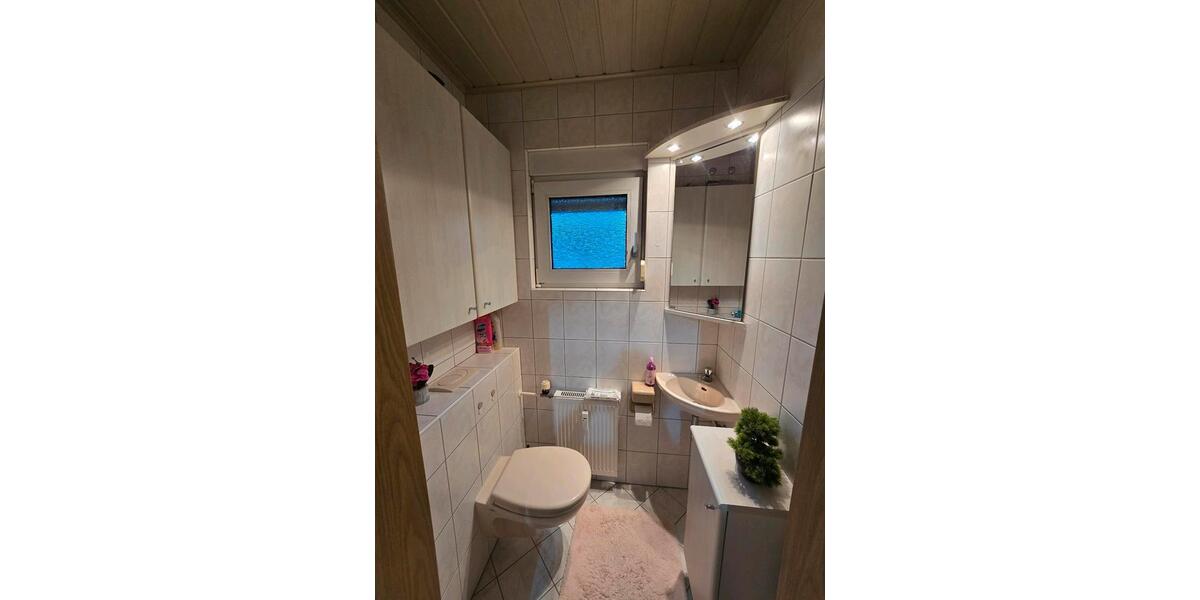 Etagenwohnung Schweinfurt Gartenstadt - 3 Zimmer, 90 m&sup2;, 235.000&euro; | Angebot:24590530