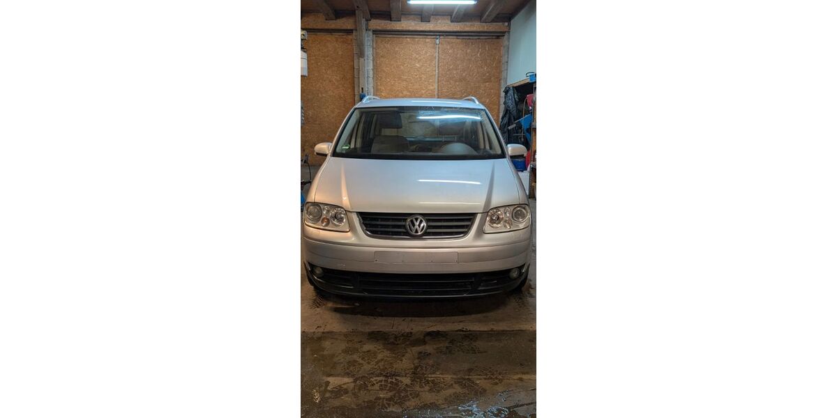 VW Touran 428.000 km 1.750 &euro; Dettelbach 97337