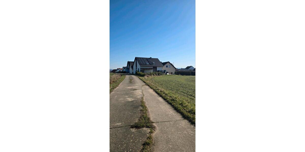 Einfamilienhaus Prichsenstadt - 4 Zimmer, 135 m&sup2;, 1.250&euro; | Angebot:26038283