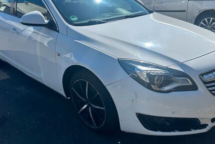 Opel Insignia 270.000 km 2.300 &euro; Estenfeld 97230