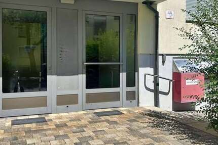 Wohnung Schweinfurt Bellevue - 2 Zimmer, 63 m&sup2;, 129.000&euro; | Angebot:27117289