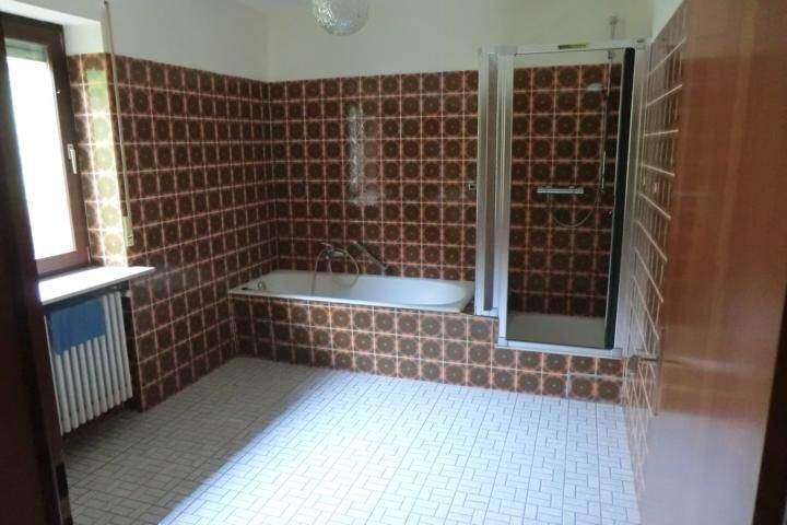 Einfamilienhaus Stadtlauringen - 5 Zimmer, 155 m&sup2;, 325.000&euro; | Angebot:25747530