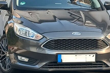 Ford Focus 158.000 km 5.600 &euro; Bad Kissingen 97688