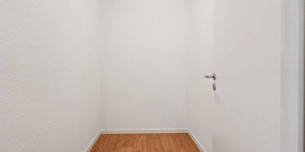 Etagenwohnung Schweinfurt Hochfeld-Steinberg - 4 Zimmer, 102 m&sup2;, 284.900&euro; | Angebot:25957455