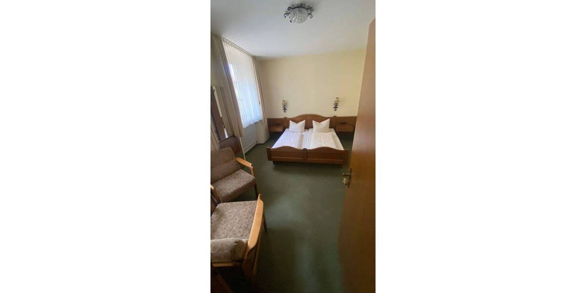 Einfamilienhaus Volkach - 9 Zimmer, 415.000&euro; | Angebot:25771722